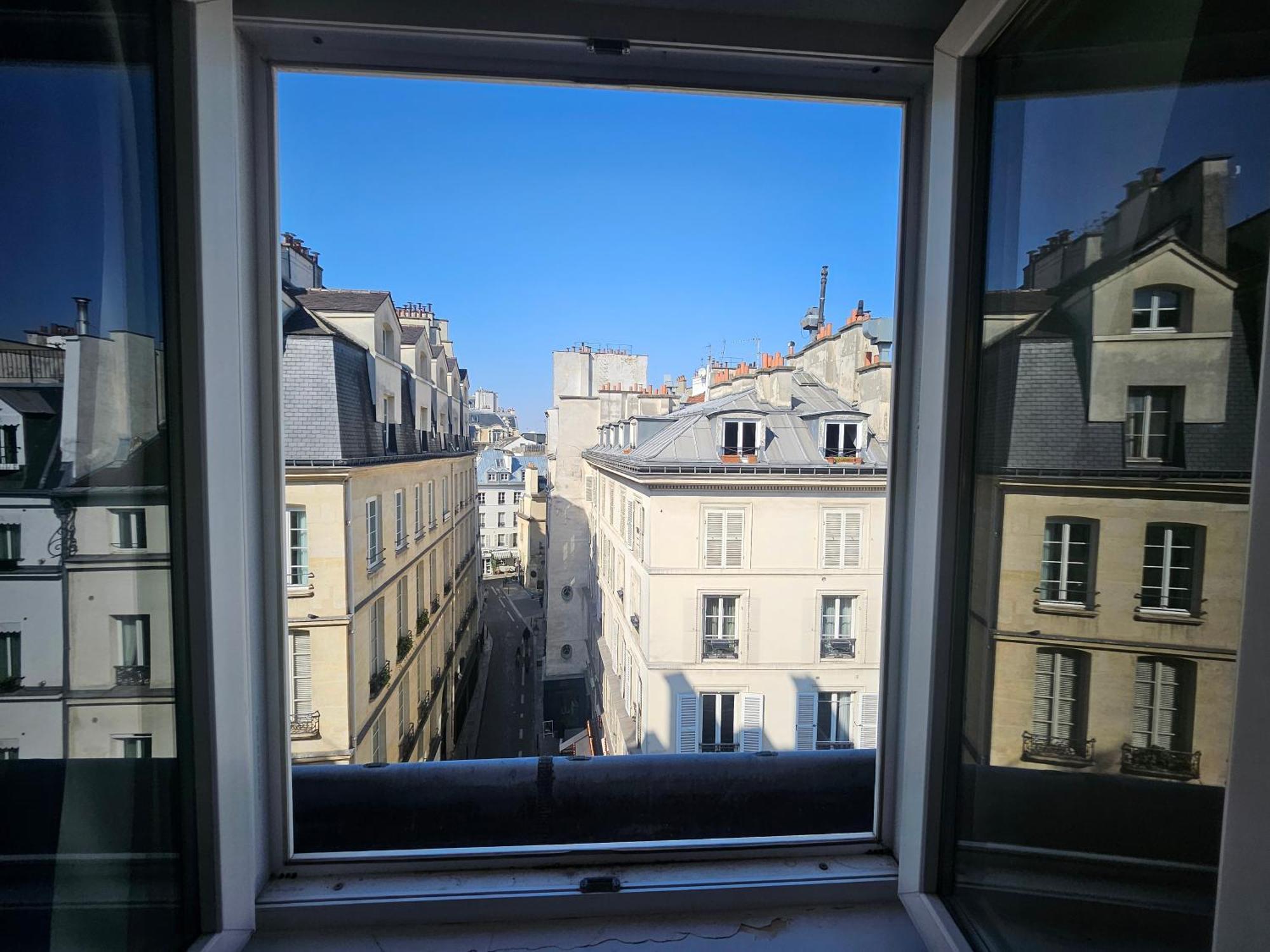 Hotel La Louisiane Paris Exterior photo
